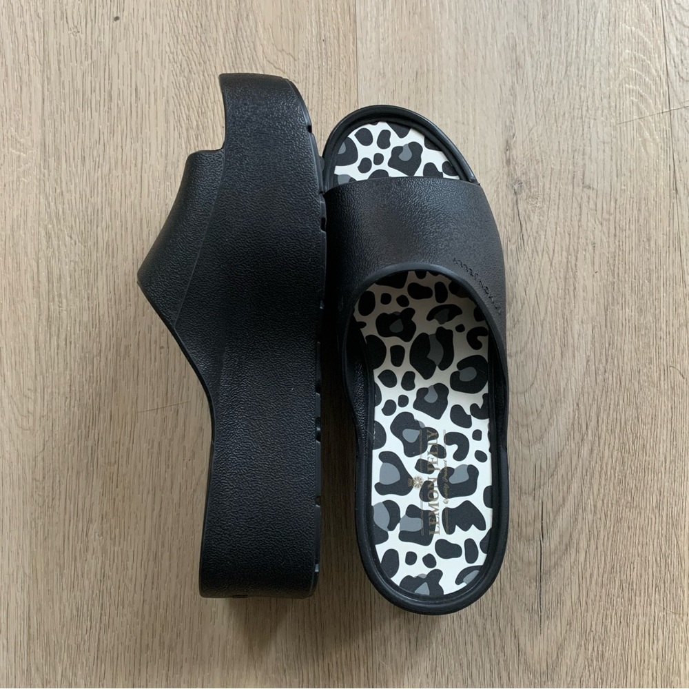Lemon Jelly Platform Slides